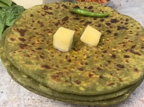 Palak Paneer Paratha 2 Palak Paneer Paratha 2